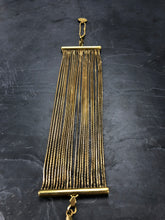 Load image into Gallery viewer, Bracelet manchette large en laiton brut, chaîne serpent ronde créateur Khara Tuki Paris