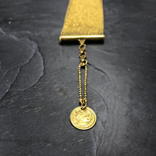 Load image into Gallery viewer, bracelet manchette large en laiton brut, chaîne boules diamantées Créateur Khara Tuki Paris