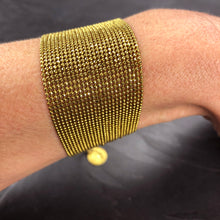Load image into Gallery viewer, bracelet manchette large en laiton brut, chaîne boules diamantées Créateur Khara Tuki Paris