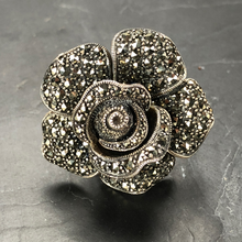 Load image into Gallery viewer, Bague ROSE en argent 925 et marcassite