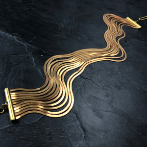 bracelet 2 tours en laiton brut, chaîne serpent plat, créateur Khara Tuki Paris